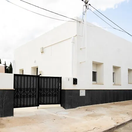 La Caseta De Cinta Сasa de vacaciones El Lligallo del Ganguil